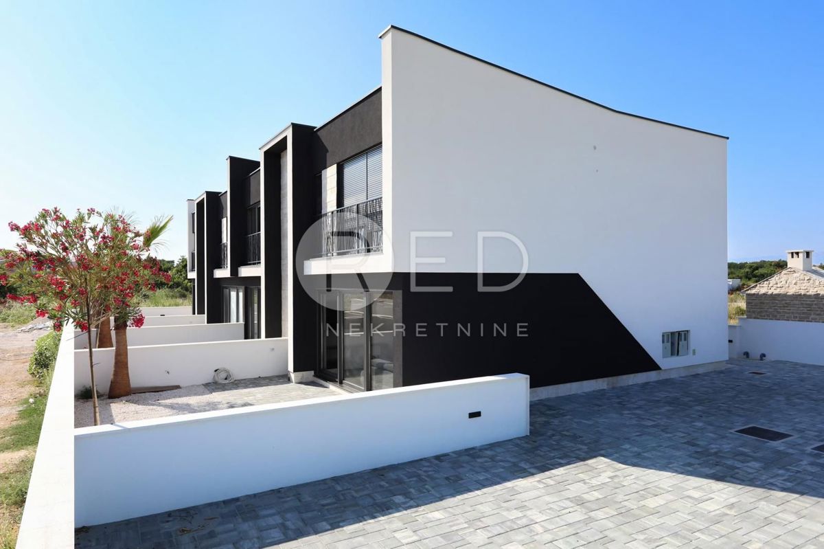 House For sale - ZADARSKA PRIVLAKA