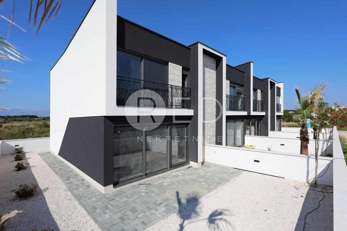 House For sale - ZADARSKA PRIVLAKA