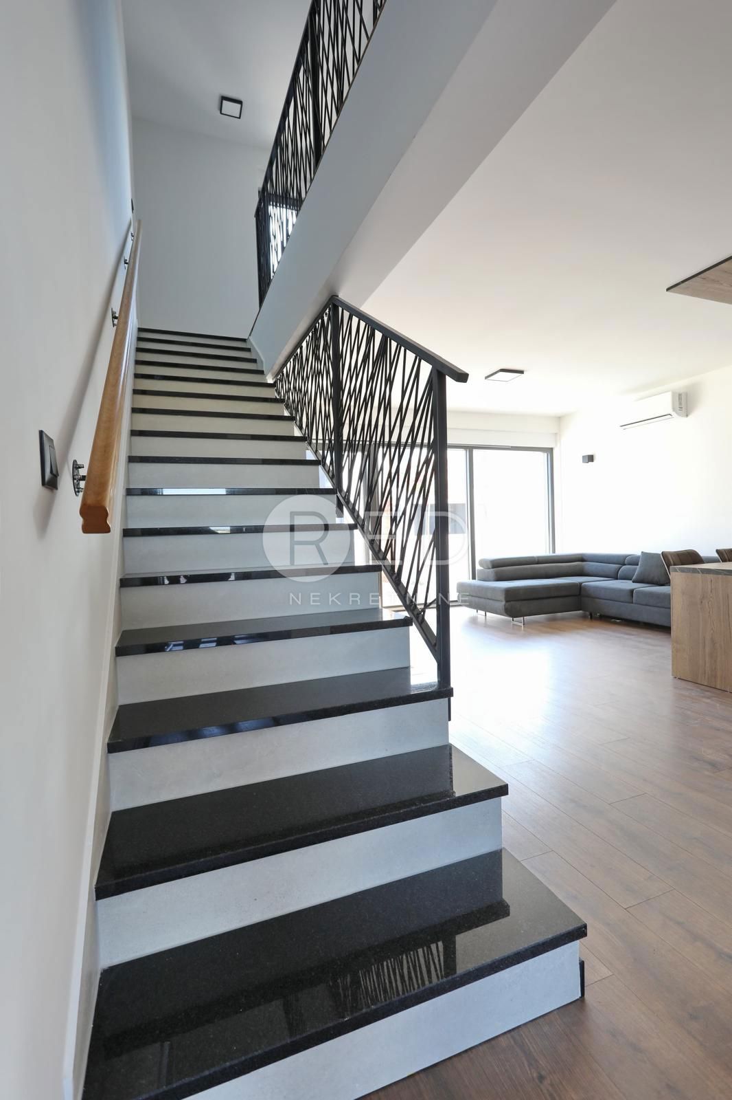 House For sale - ZADARSKA PRIVLAKA