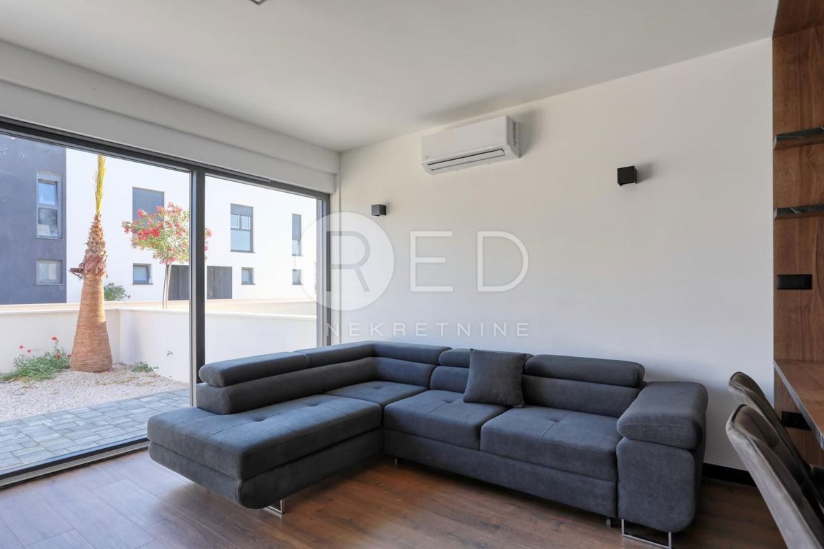 House For sale - ZADARSKA PRIVLAKA