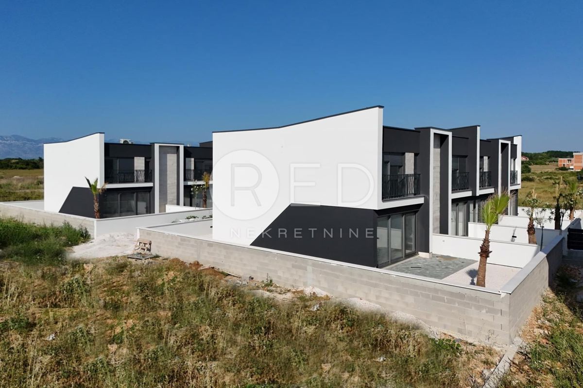 House For sale - ZADARSKA PRIVLAKA