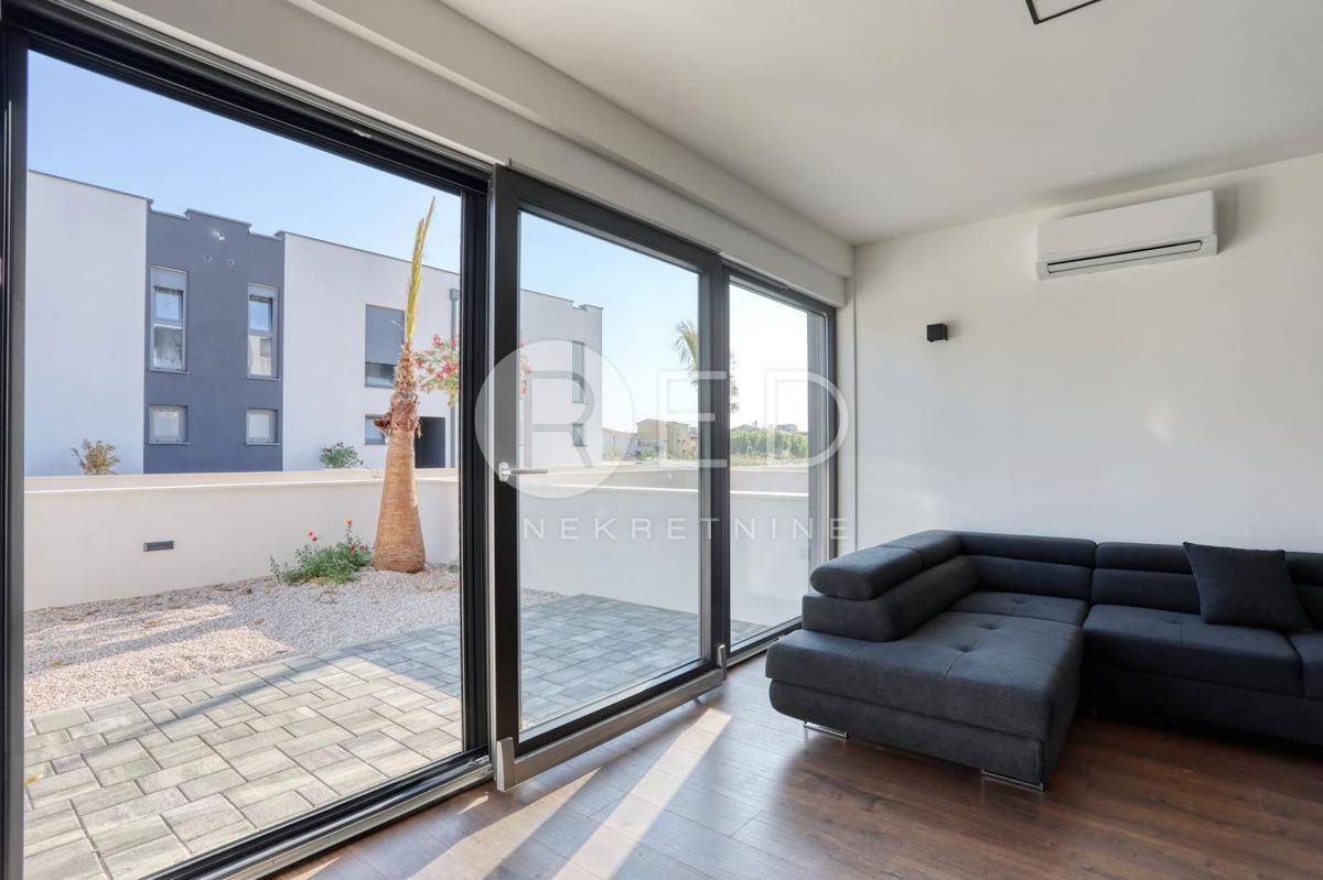 House For sale - ZADARSKA PRIVLAKA