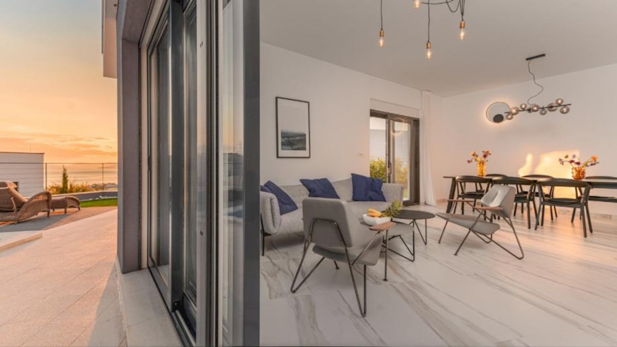 Casa In vendita - SPLITSKO-DALMATINSKA PODSTRANA