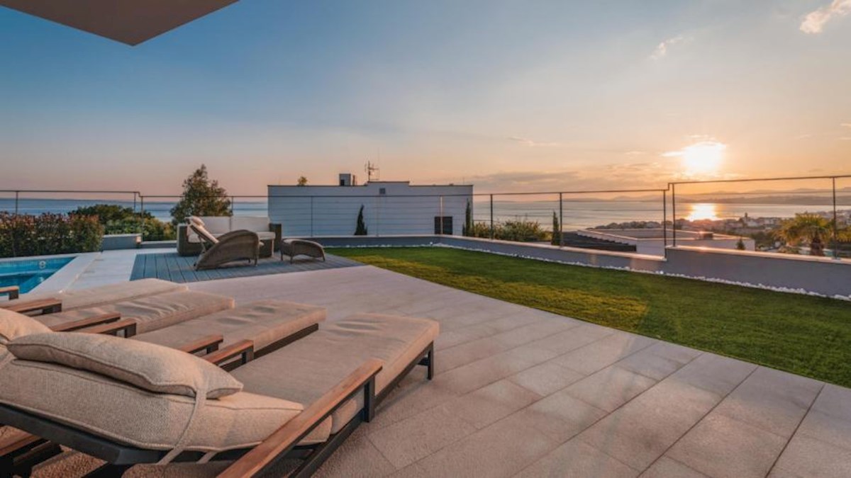 Casa In vendita - SPLITSKO-DALMATINSKA PODSTRANA