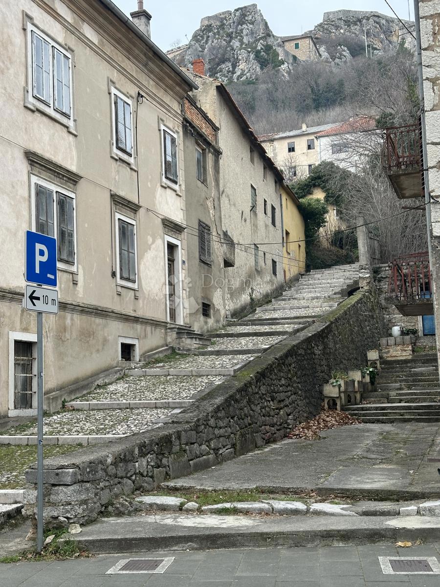Hiša Na predaj - ŠIBENSKO-KNINSKA KNIN