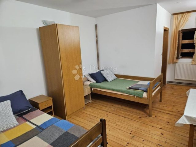 Dům k pronájmu 363 m² – Bistra