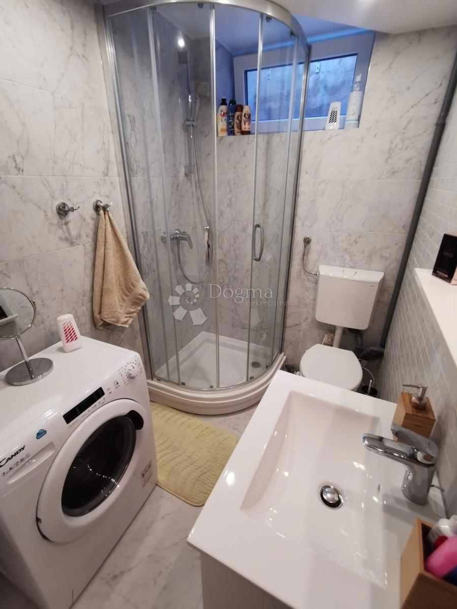 Apartment Zu verkaufen - PRIMORSKO-GORANSKA MALI LOŠINJ