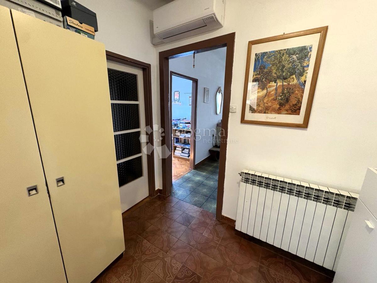 Apartment Zu verkaufen - PRIMORSKO-GORANSKA RIJEKA