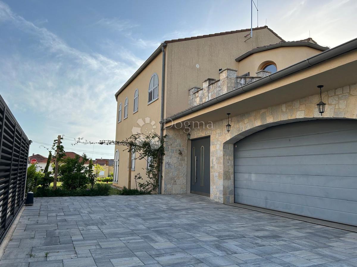 Casa In vendita - ZADARSKA BIOGRAD NA MORU