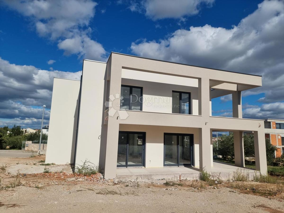 House For sale - šibensko-kninska Vodice - foto 1/22