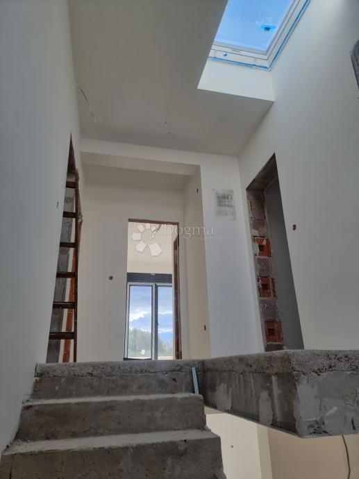 House For sale - ŠIBENSKO-KNINSKA VODICE