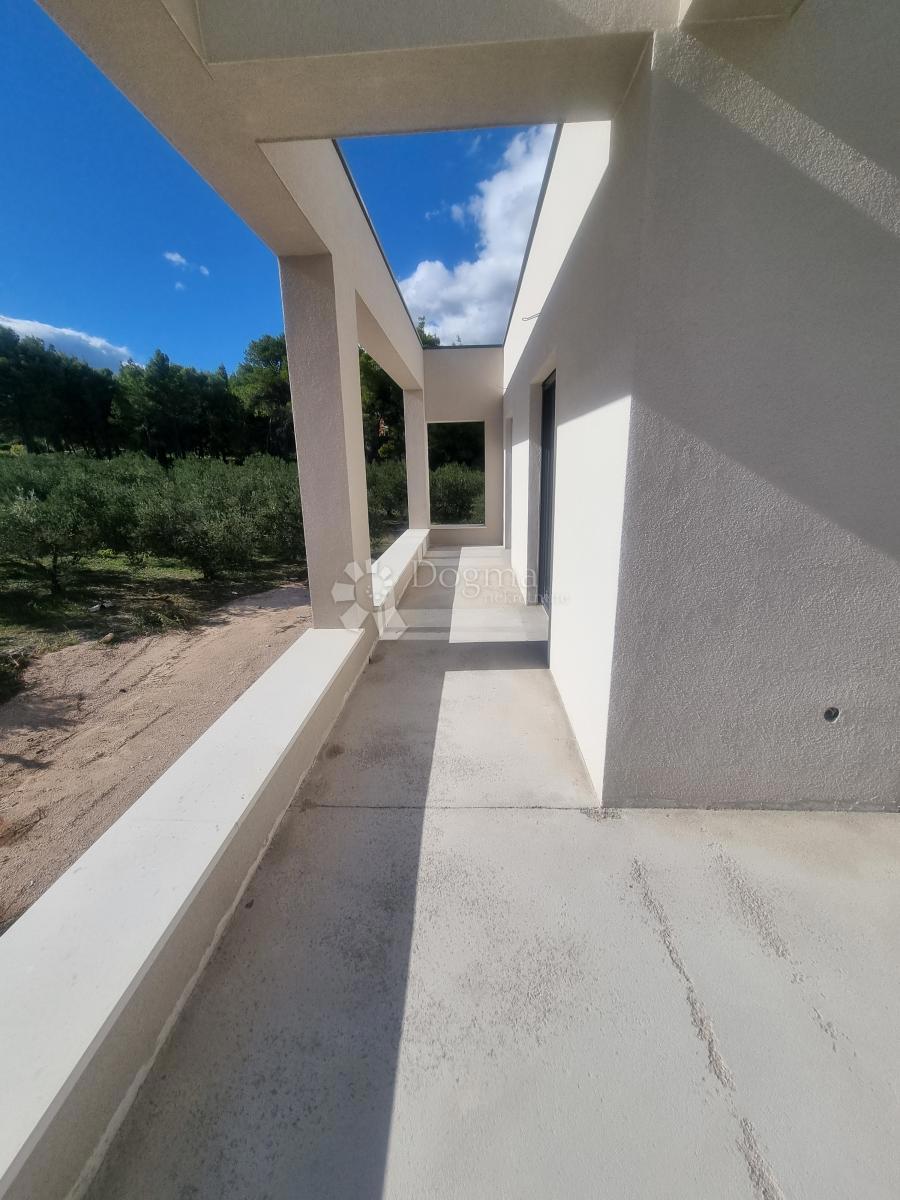 House For sale - ŠIBENSKO-KNINSKA VODICE