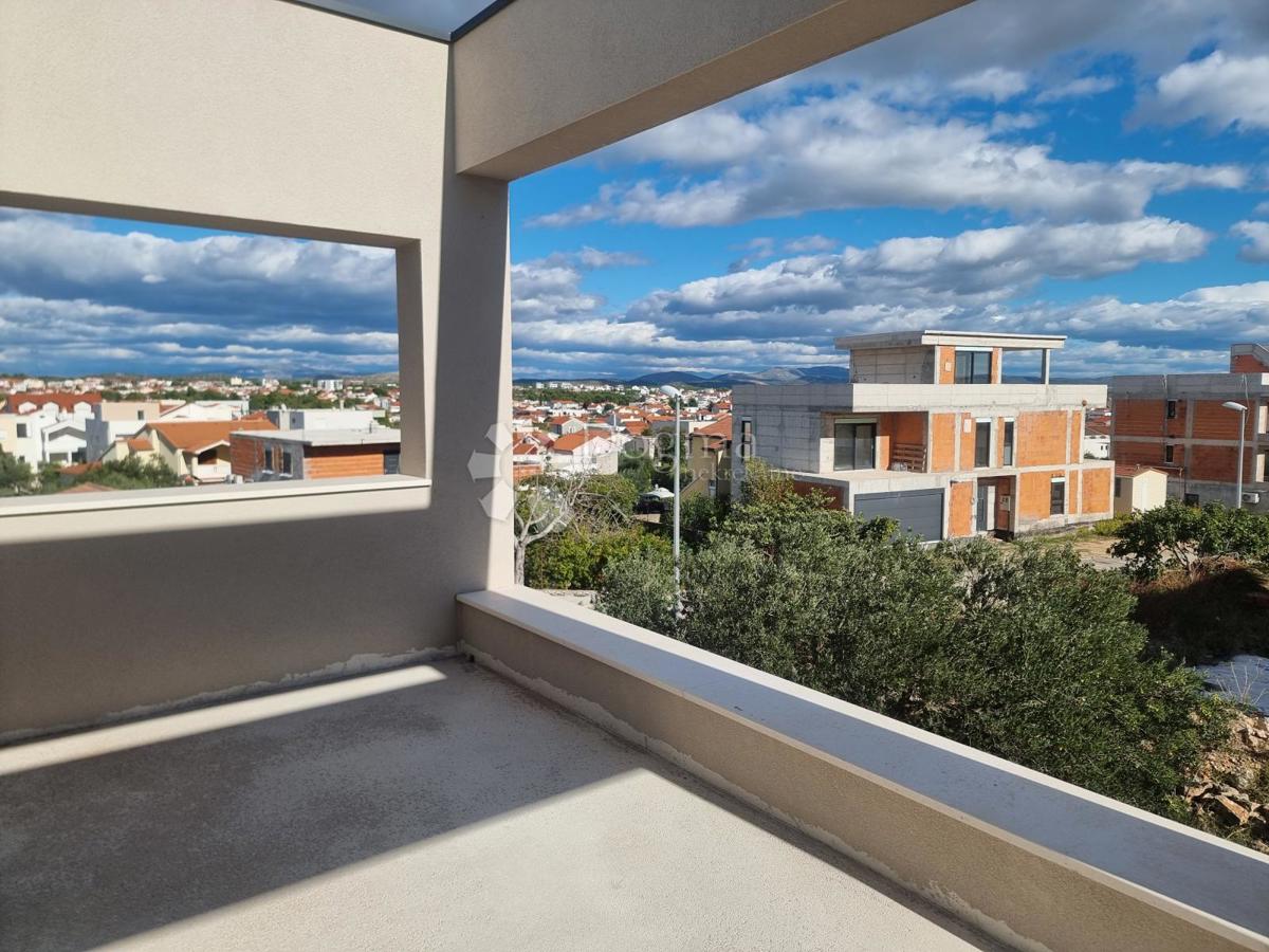 House For sale - ŠIBENSKO-KNINSKA VODICE