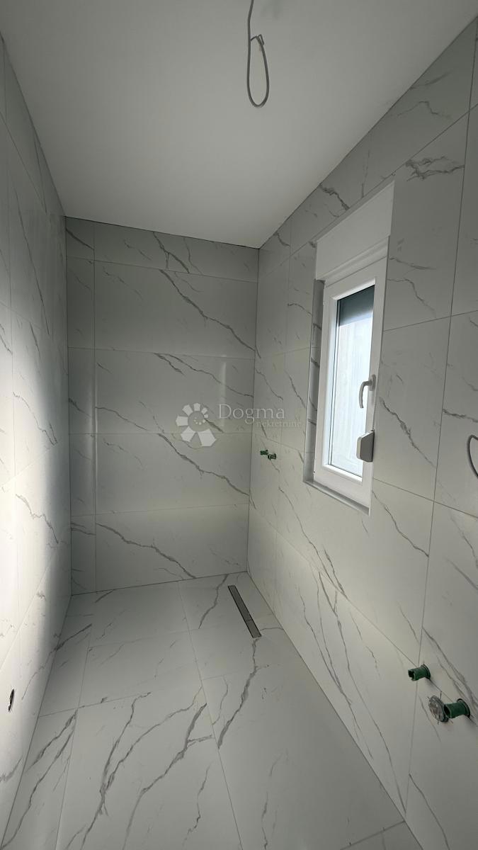 Flat For sale - SPLITSKO-DALMATINSKA ČIOVO