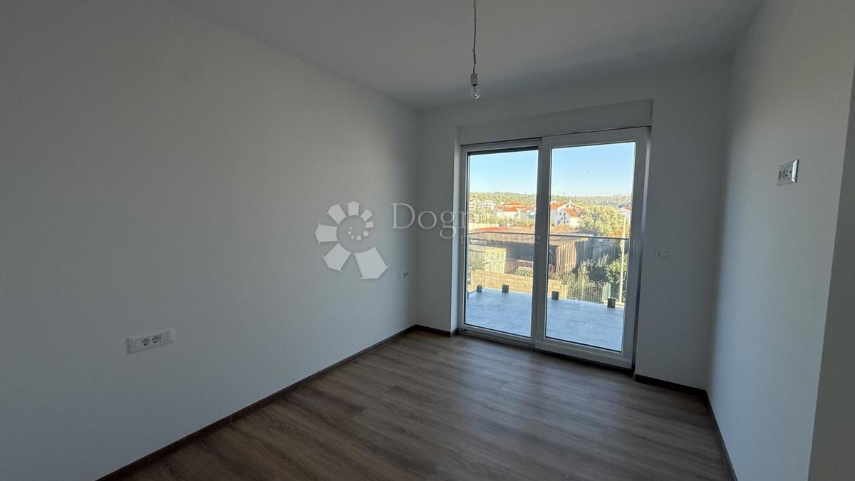 Flat For sale - SPLITSKO-DALMATINSKA ČIOVO