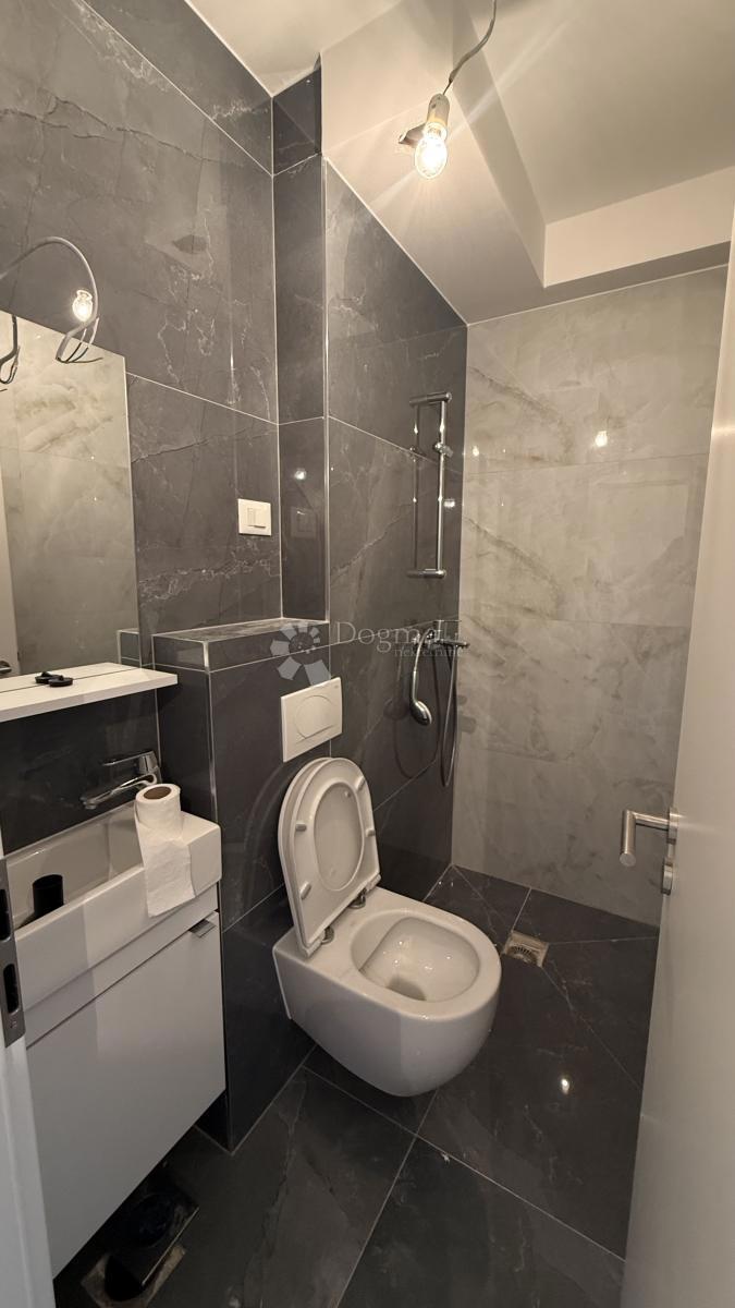 Flat For sale - SPLITSKO-DALMATINSKA ČIOVO