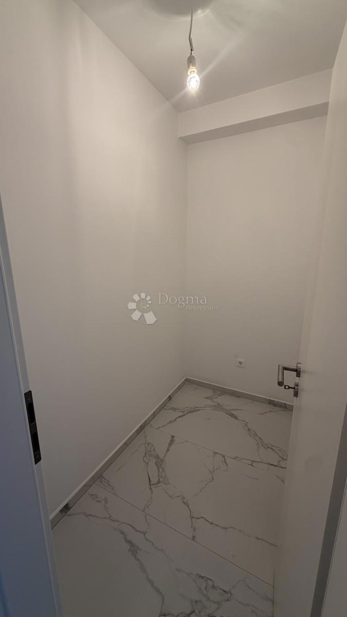 Flat For sale - SPLITSKO-DALMATINSKA ČIOVO