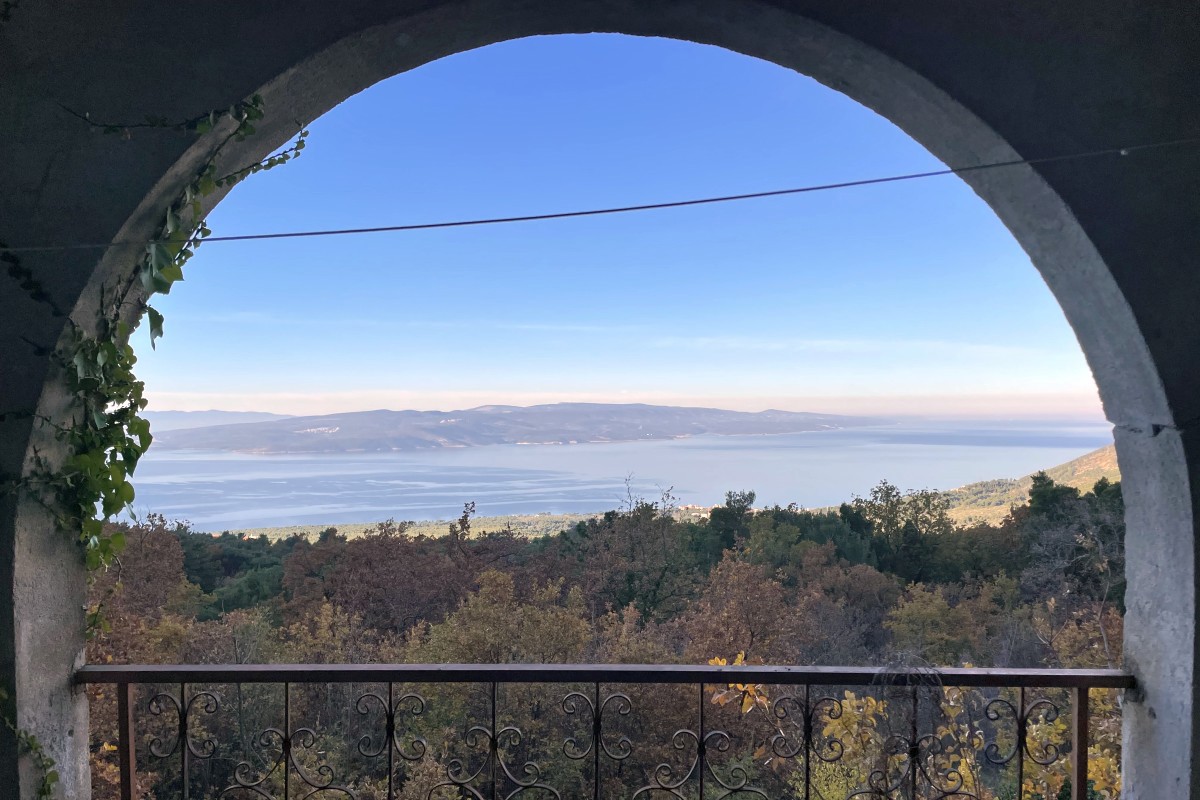 Pozemok Na predaj - SPLITSKO-DALMATINSKA MAKARSKA