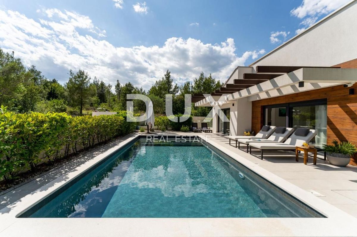 House For sale - Zadarska Novigrad - foto 1/18