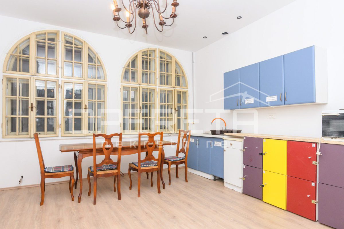 Apartment Zu verkaufen - KARLOVAČKA KARLOVAC
