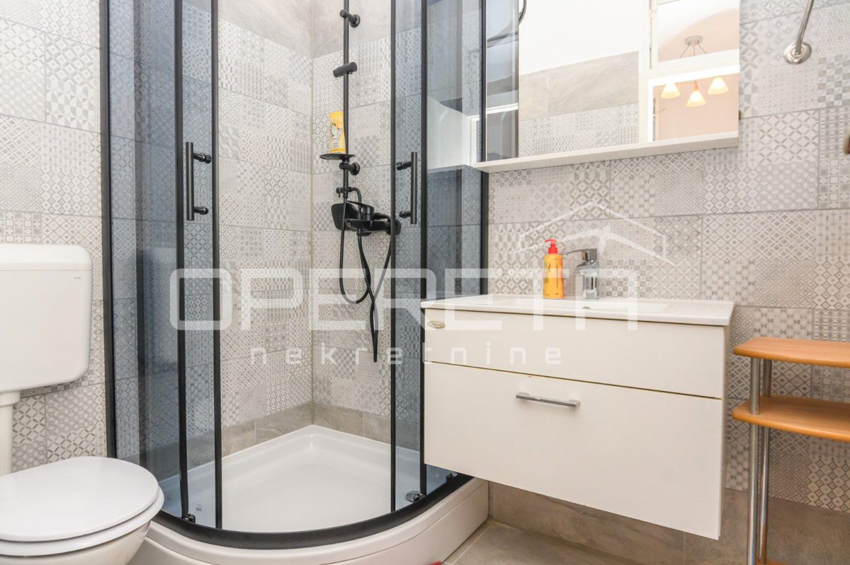 Apartment Zu verkaufen - KARLOVAČKA KARLOVAC