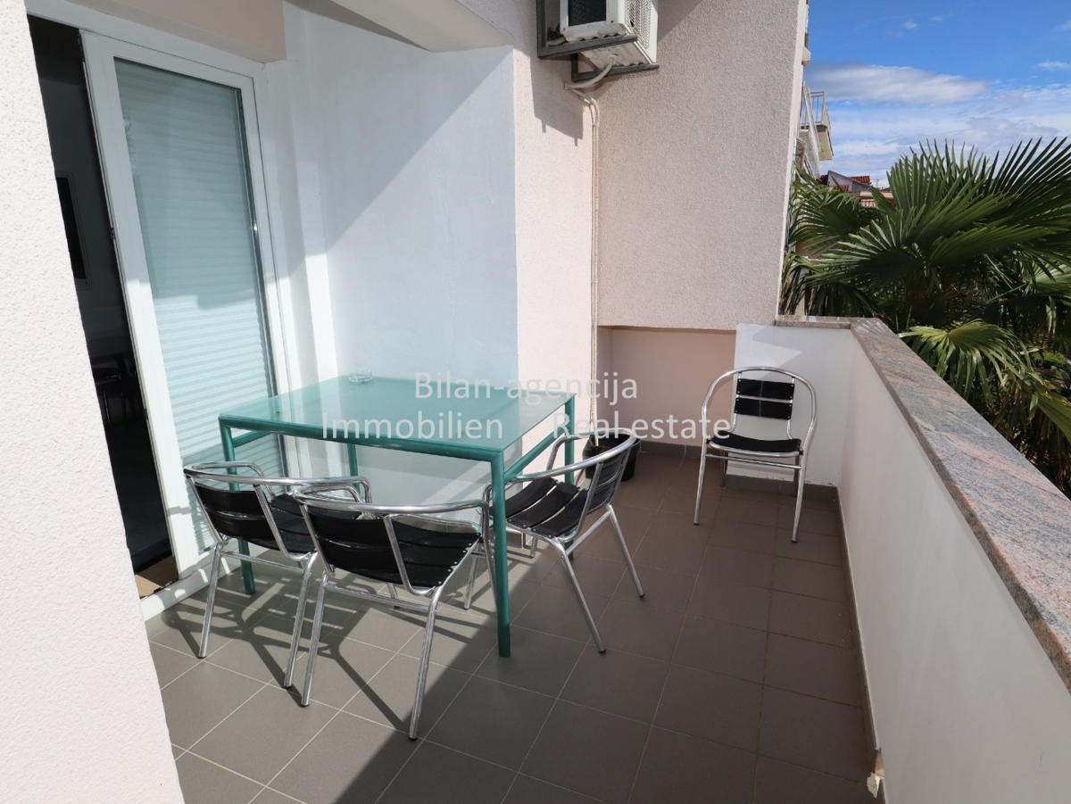 Flat For sale - ŠIBENSKO-KNINSKA VODICE