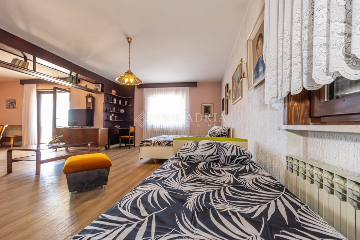 House For sale - Primorsko-goranska Crikvenica - foto 3/28