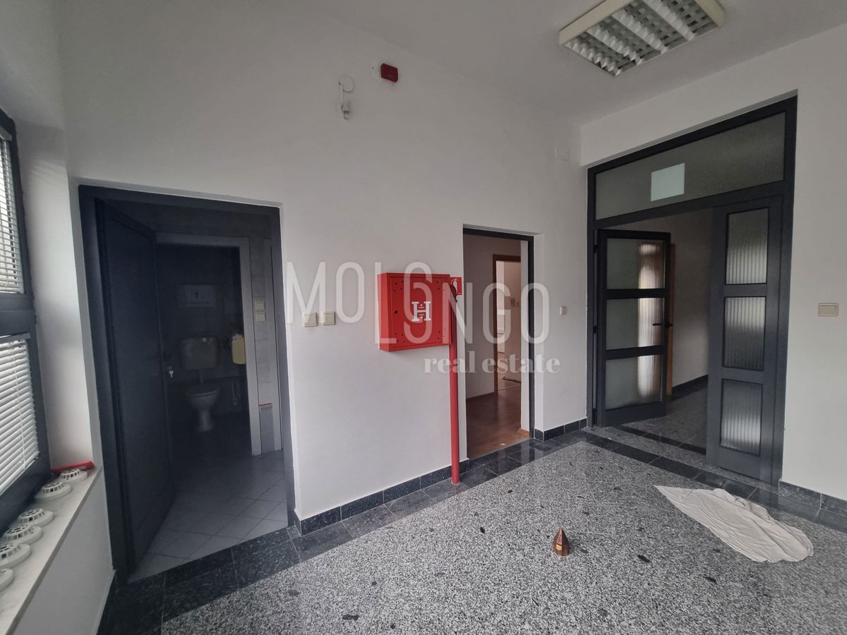 Commerciale Da affittare - PRIMORSKO-GORANSKA MATULJI