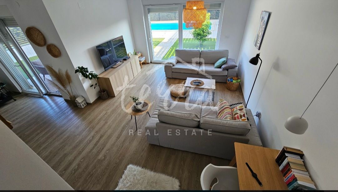 House For sale - ISTARSKA NOVIGRAD