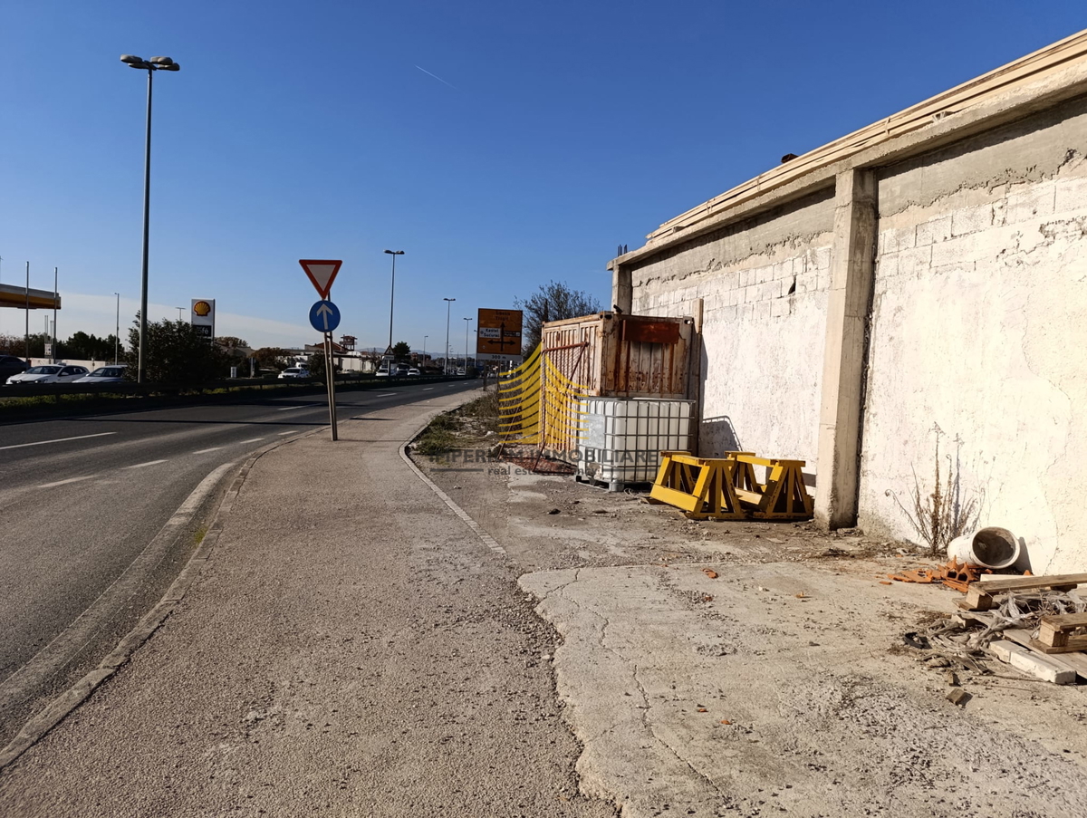 Locaux commerciaux À vendre - SPLITSKO-DALMATINSKA KAŠTELA