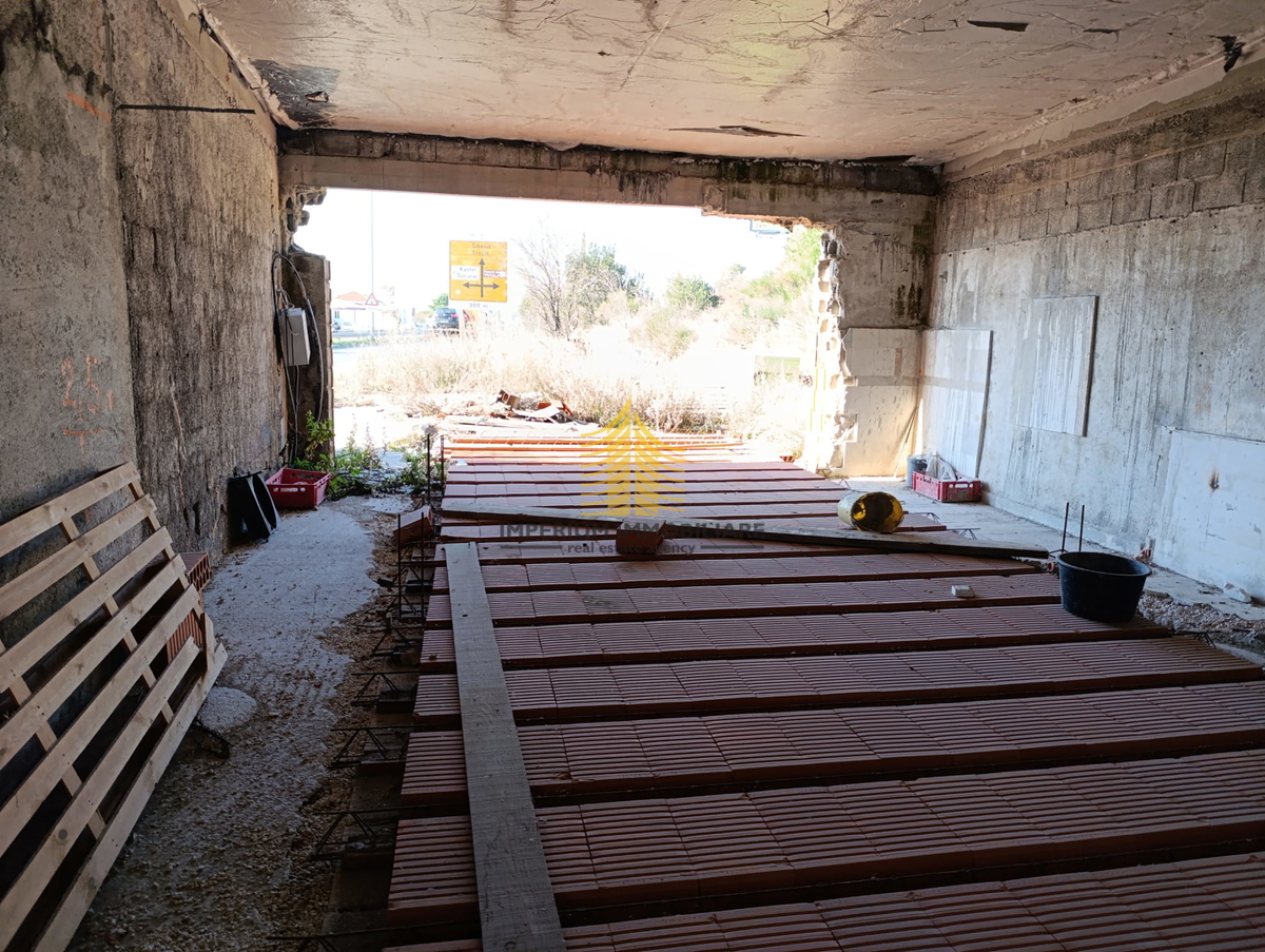 Locaux commerciaux À vendre - SPLITSKO-DALMATINSKA KAŠTELA