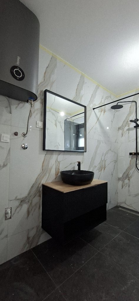 Flat For sale - ŠIBENSKO-KNINSKA ROGOZNICA