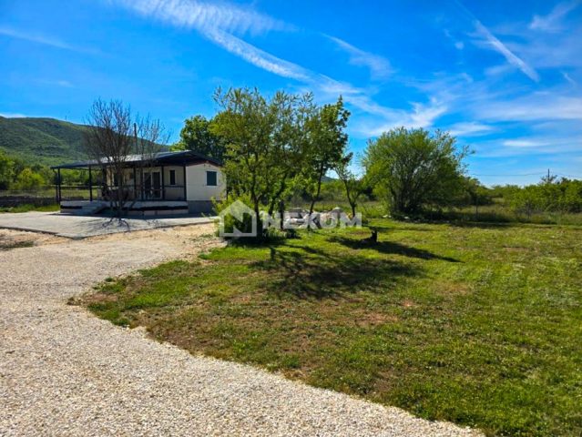 Terrain à vendre 1430 m² – Lećevica