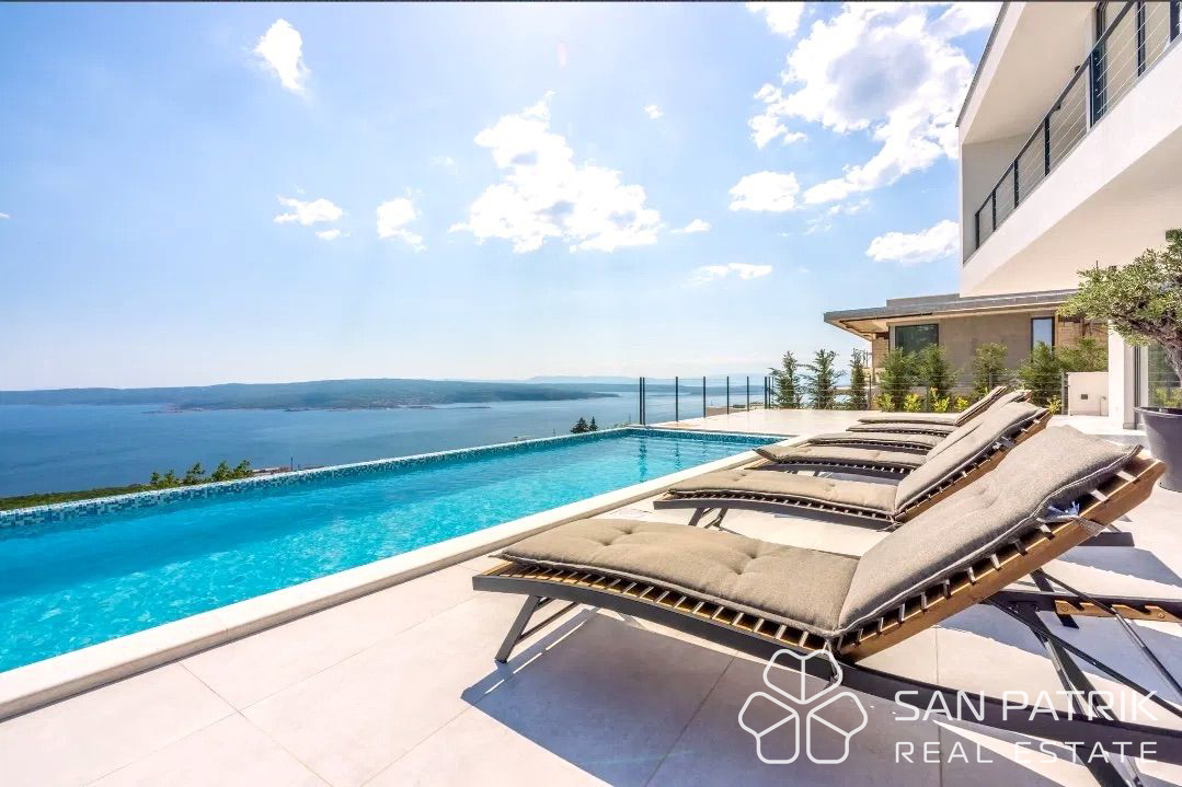 House For sale - Primorsko-goranska Crikvenica - foto 1/13