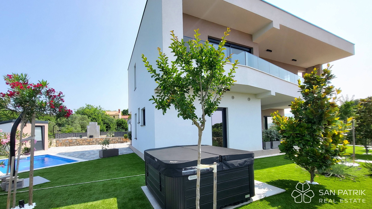 Casa In vendita - Primorsko-goranska Krk - foto 1/32