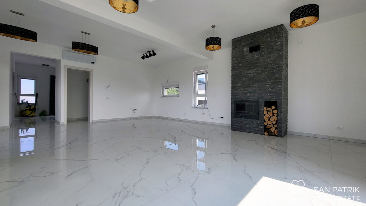 Casa In vendita - PRIMORSKO-GORANSKA KRK