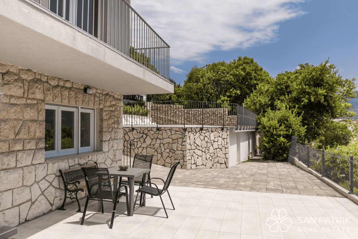 House For sale - PRIMORSKO-GORANSKA NOVI VINODOLSKI