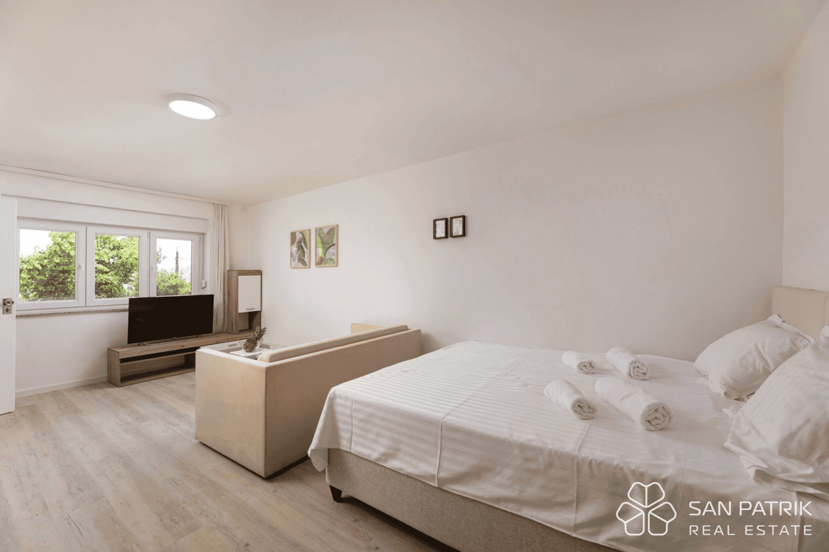 House For sale - PRIMORSKO-GORANSKA NOVI VINODOLSKI