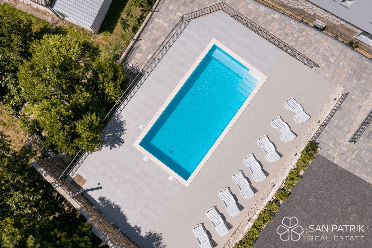 House For sale - PRIMORSKO-GORANSKA NOVI VINODOLSKI