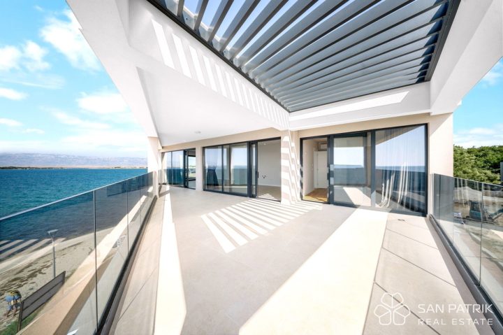 Appartement à vendre 112 m² – Privlaka