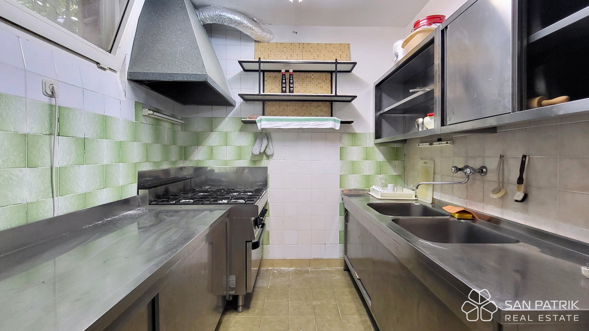 House For sale - PRIMORSKO-GORANSKA NOVI VINODOLSKI
