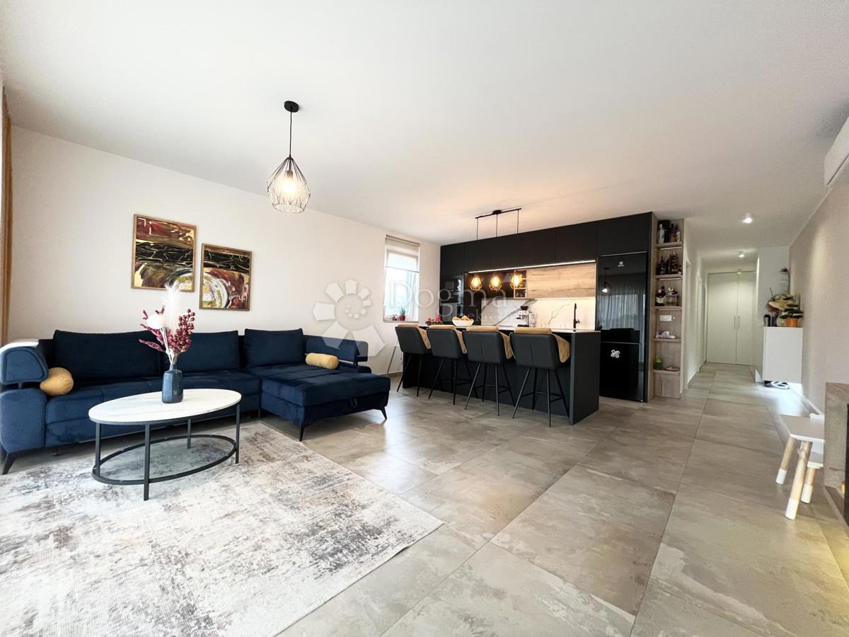 Flat For sale - Istarska Novigrad - foto 1/13