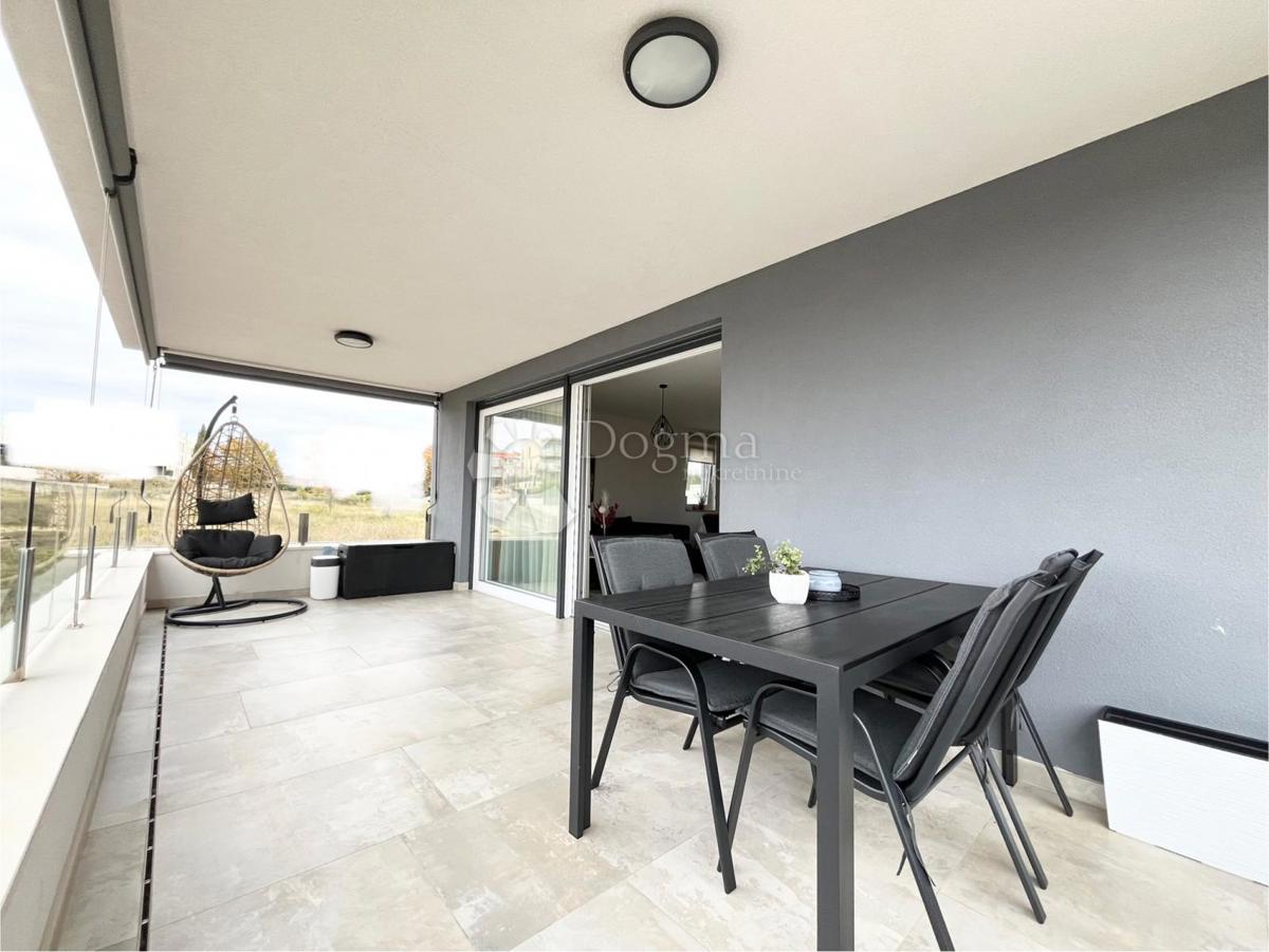 Flat For sale - ISTARSKA NOVIGRAD