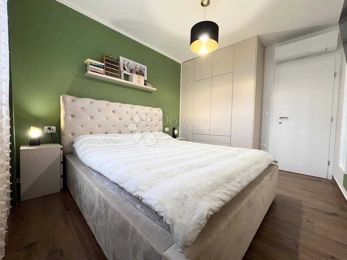 Flat For sale - ISTARSKA NOVIGRAD