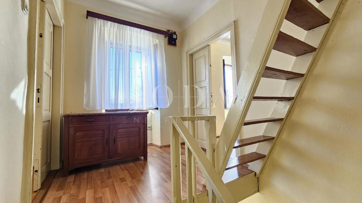 Haus Zu verkaufen - PRIMORSKO-GORANSKA KRALJEVICA