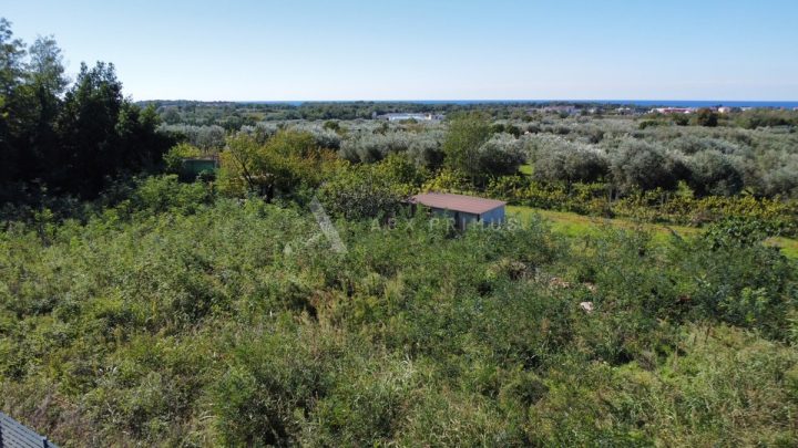 Land for sale 720 m² – Umag