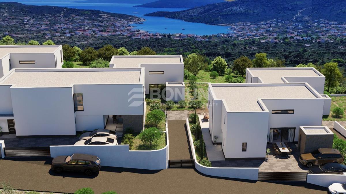 House For sale - SPLITSKO-DALMATINSKA MARINA