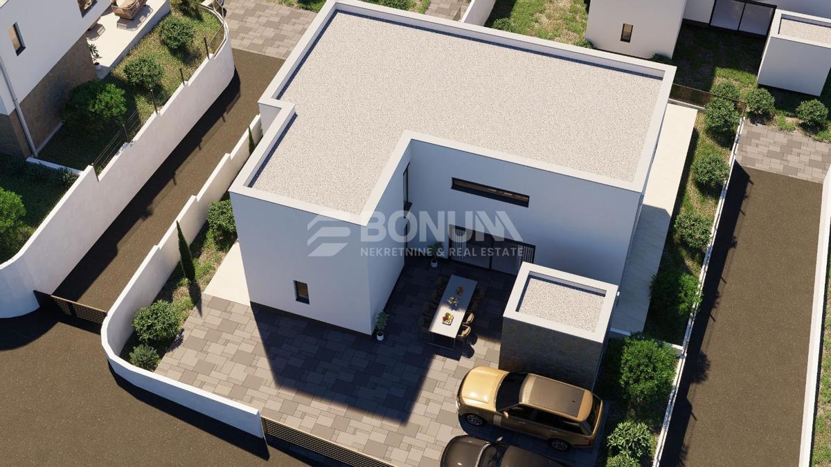 House For sale - SPLITSKO-DALMATINSKA MARINA