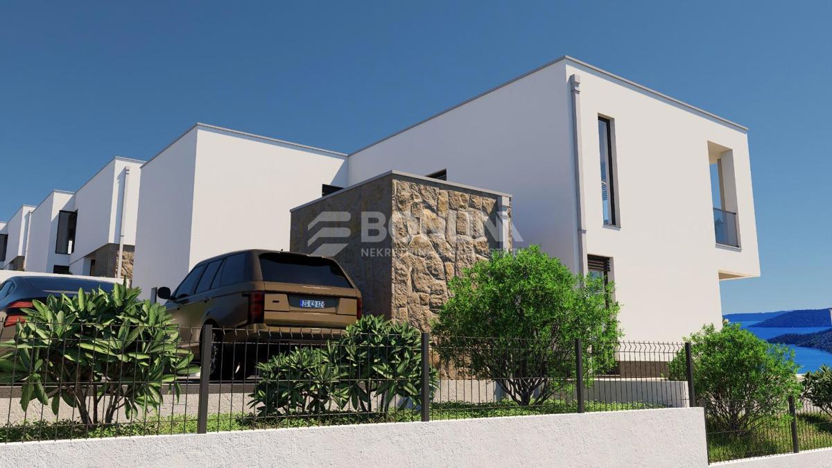 House For sale - SPLITSKO-DALMATINSKA MARINA