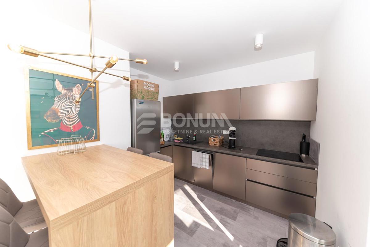 Flat For sale - ŠIBENSKO-KNINSKA VODICE
